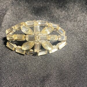 Elegant Vintage Gold and Silver Women's Brooch